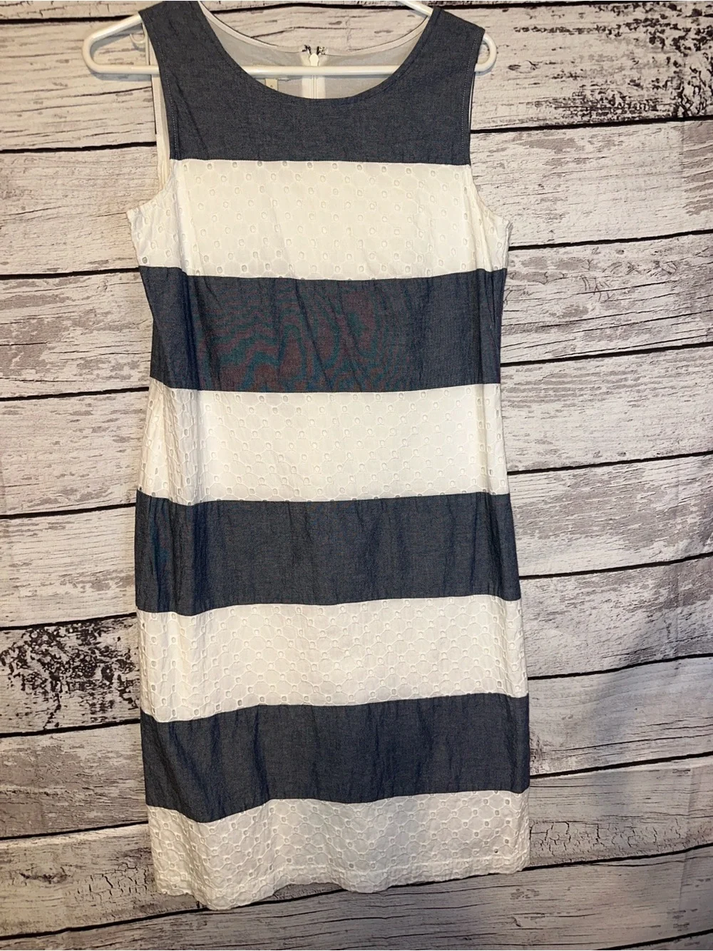 Talbots Chambray Stripe Eyelet Shift Dress Size 6